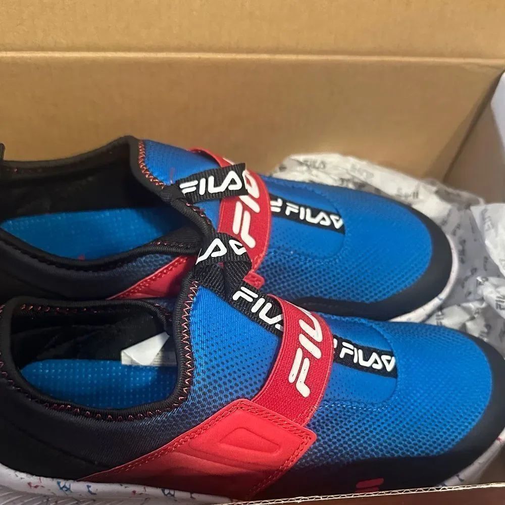 Fila Kids Sneakers in Blue and Red BNIB size 3 boys